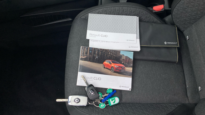 Renault Clio 1.0 TCe 100 Play 5dr Petrol Hatchback